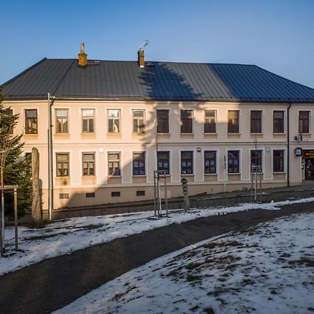 Apartman Hotel Vomocil Bystre Εξωτερικό φωτογραφία