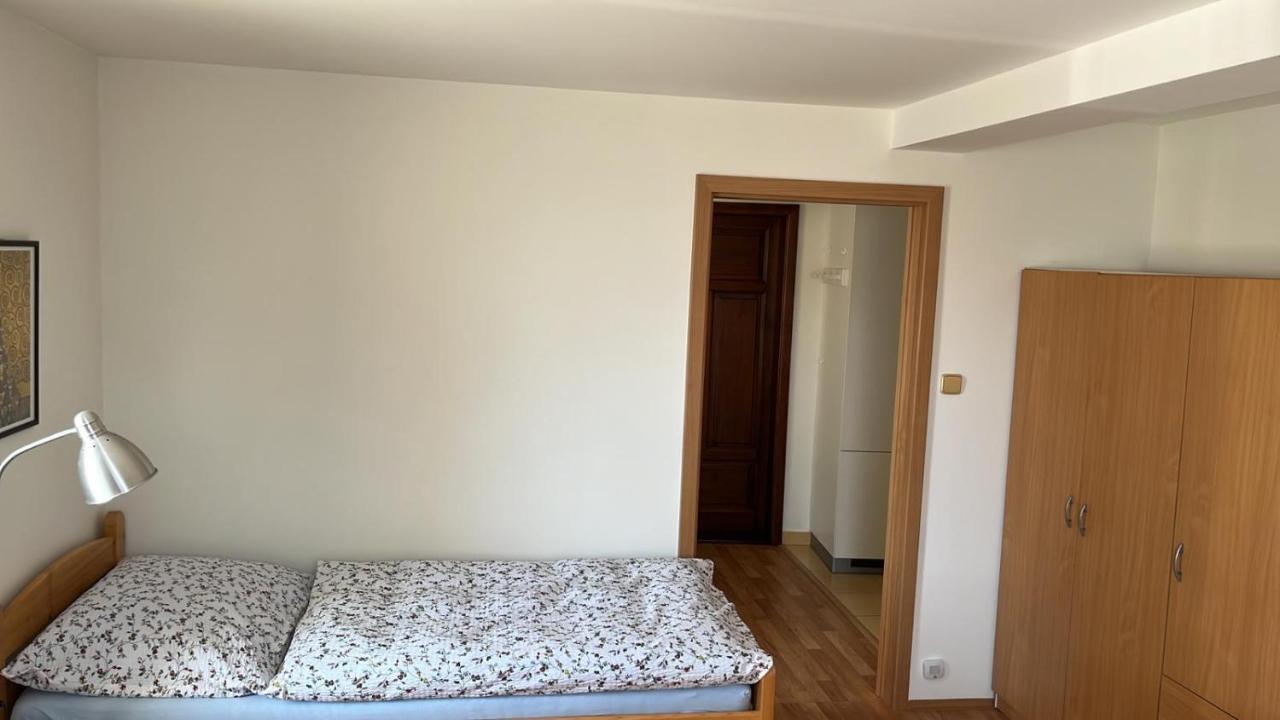 Apartman Hotel Vomocil Bystre Εξωτερικό φωτογραφία